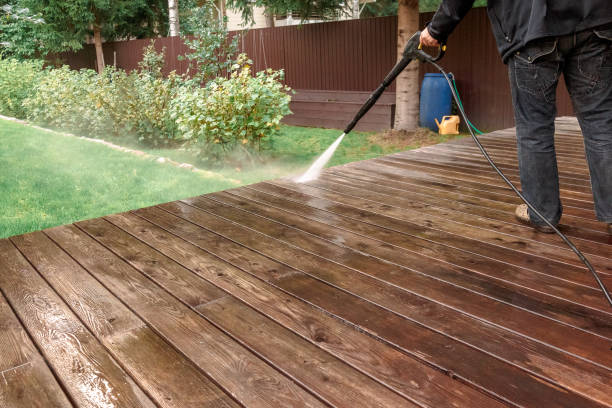 Best Pool Deck Cleaning  in Polk City, FL